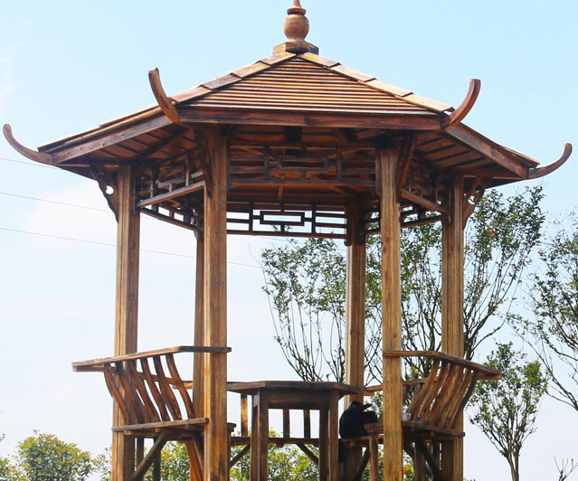 防腐木凉亭